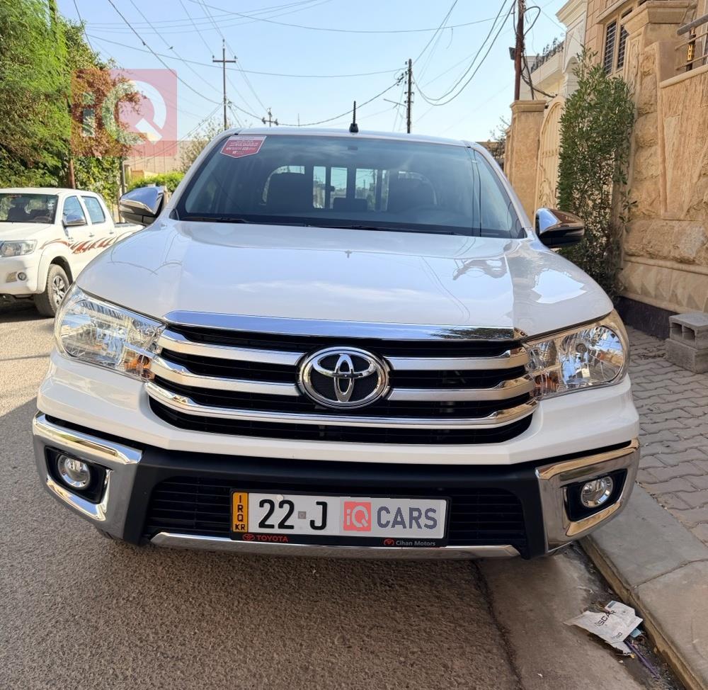 تويوتا هايلوكس